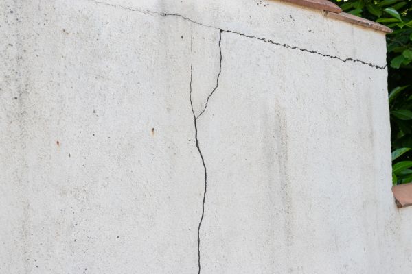 Foundation Crack Patching in Fayetteville